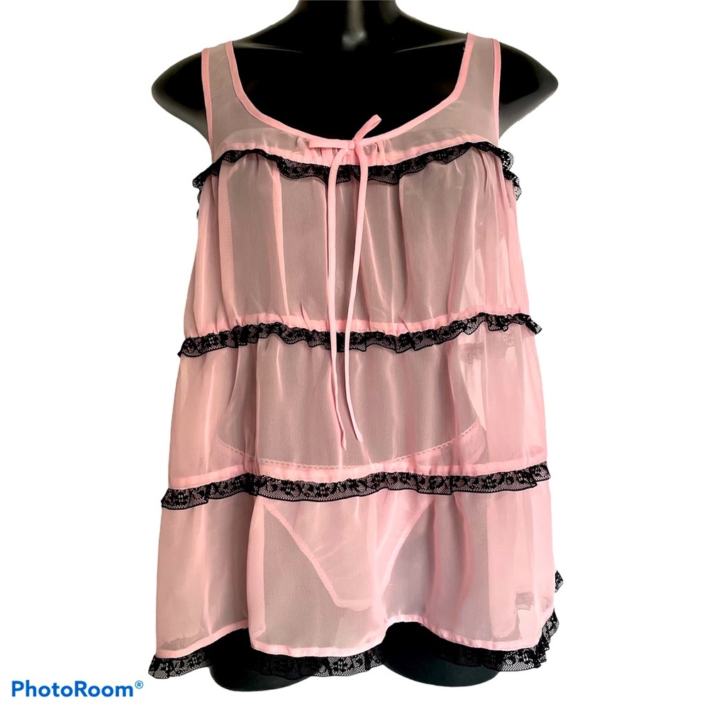 La Senza ,Pink and black négligée set, size medium